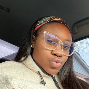 Meet your Posher, Tiana